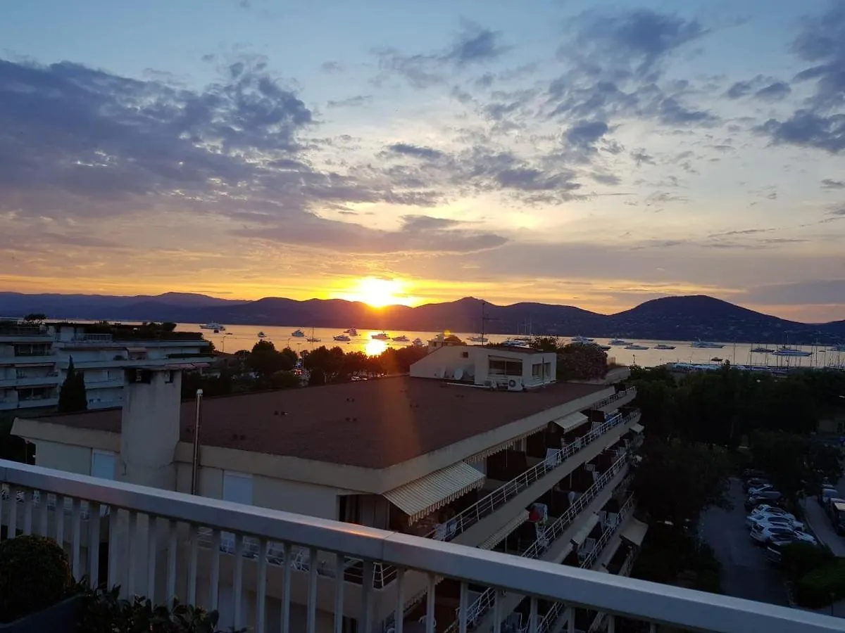 Saint Tropez Sea View Penthouse Apartment 0*, Saint-Tropez France